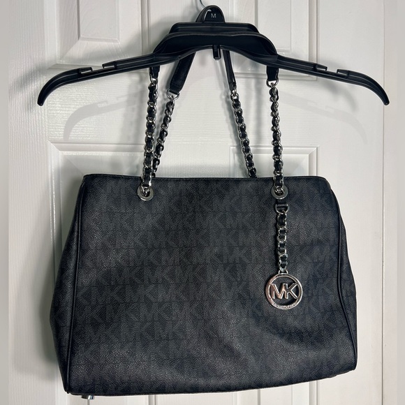 Michael Kors shoulder bag - Picture 2 of 8